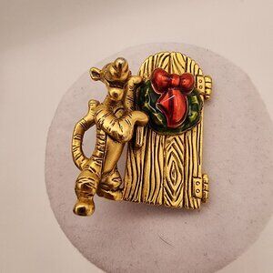 Vintage Disney Tigger Christmas Door Pin Brooch